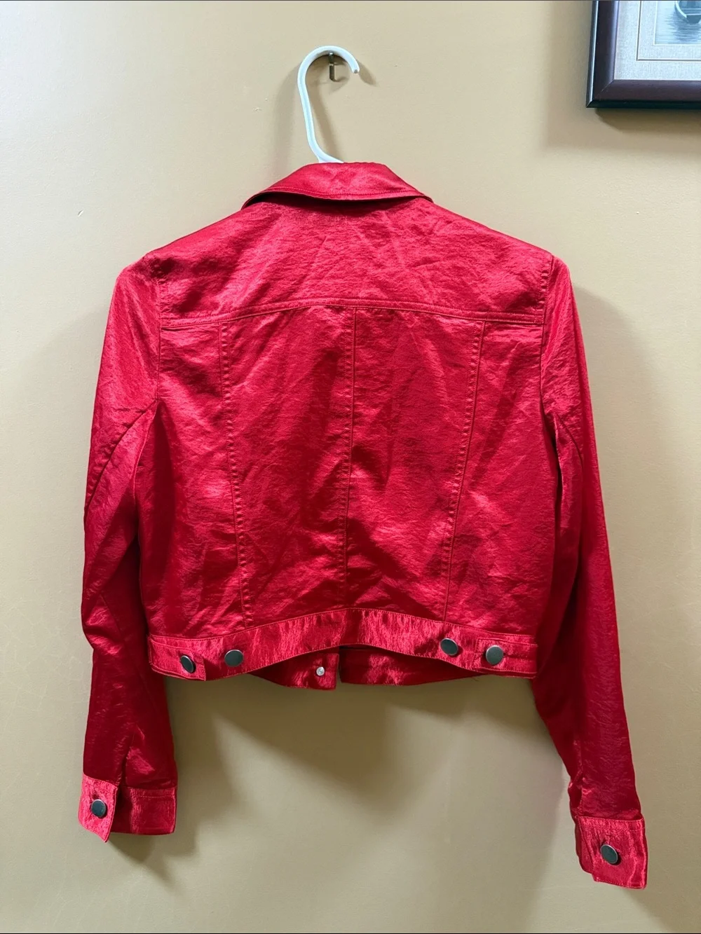 Urban Outfitters Bright Red Cropped Denim Jacket - Picture 3 of 3